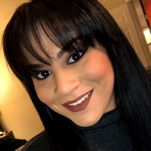 Meet your Posher, Vanna